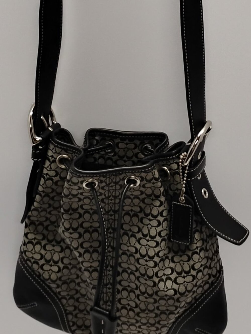 Vintage Coach Y2K Black Signature Jacquard Hobo Bucket Bag — EUC - Picture 13 of 13